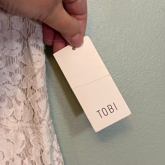 Tobi Mini Floral Lace Dress M White Off Shoulder Bodycon Cocktail Party Prom NWT - Picture 11 of 12